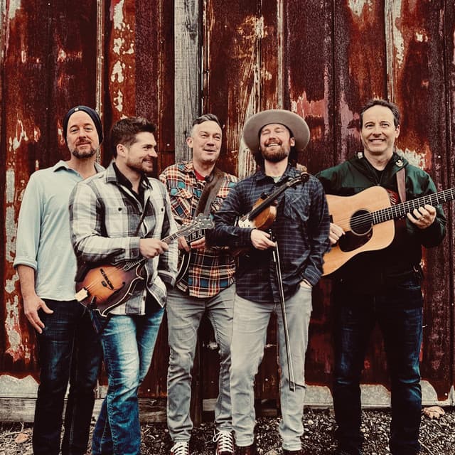Yonder Mountain String Band w/The Fretliners